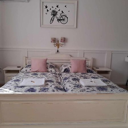 Apartament Edina Vintage Vendeghaz Mosonmagyaróvár Zewnętrze zdjęcie